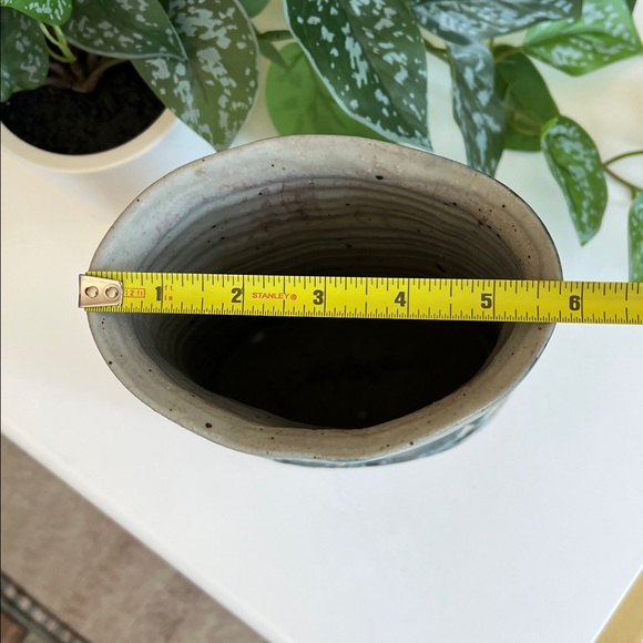 Vintage Handmade Pottery Vase Decor - Picture 17 of 17